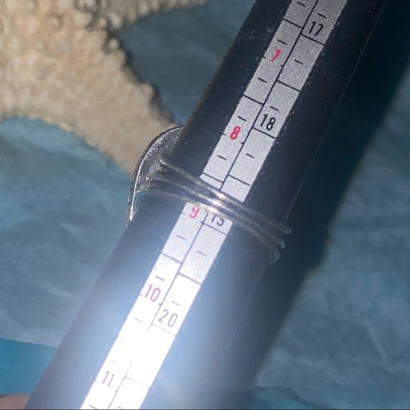 Vibrant Turquoise natural gemstone teardrop ring - Picture 6 of 7